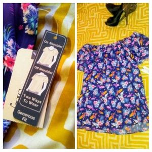 Flowy off-shoulder Plus peasant top ❤